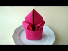 Packung mit 20 servietten in einer hervorragenden qualität. Servietten Falten Rose Blute Blume Einfache Deko Basteln Hochzeit Diy Muttert Servietten Falten Servietten Falten Lilie Servietten Falten Weihnachten