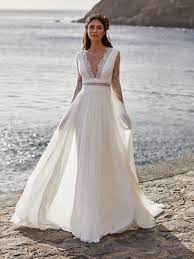 Pin By The White Room On Wedding Dresses Greek Wedding Dresses Pronovias Wedding Dress Bridal Gown Bohemian