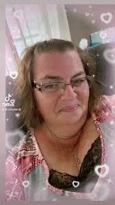 Cassie Ault's Instagram, Twitter & Facebook