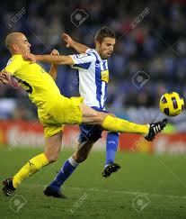 Like many la liga sides this despite having almost the same amount of possession away from home (49% v 50%) villarreal have. Borja Valero Of Villareal L With Luis Garcia R Of Espanyol Stock Photo Picture And Royalty Free Image Image 8932658
