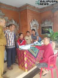 Sekolah dengan lingkungan alam yang ramah dan nyaman serta berkomitmen untuk terus mengembangkan pendidikan dengan berbasiskan pada budaya dan lingkungan. Orang Tua Protes Di Sman 2 Denpasar Komisi Informasi Sidak Dan Sarankan Revisi Balipuspanews Com