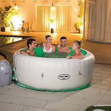 Bestway Lay Z Spa Paris Inflatable Hot Tub Easily Set Up Either Indoors Or Outdoors Within Minutes The Lay Z Spa Paris Is A Great C Pool Whirlpool Aufblasbar