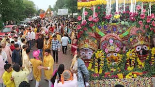 इंदौर में निकल गया भगवान जगन्नाथ का भव्य शोभायात्रा, हजारों श्रद्धालुओं ने उत्साह के साथ लगाए जयकारे | इंदौर में निकल गया भगवान जगन्नाथ का ...
