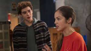 They were constantly with one another and commenting on each other's instagram rodrigo even released a song called gross on her instagram page which clearly is about her relationship with bassett. High School Musical Das Musical Die Serie Bild Joshua Bassett Olivia Rodrigo 47 Von 64 Filmstarts De