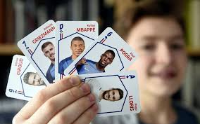 Le football existe depuis le moyen âge, voir même l'antiquité. Les Cartes Des Bleus Made In Lorraine Le Parisien