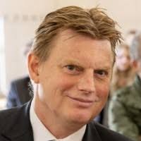 100+ "Daniel Reichen" profiles