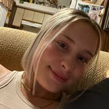 lacey benton (laceybenton10)