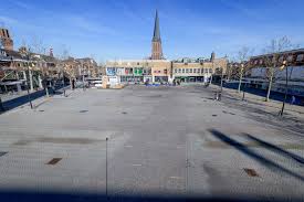 Dit houdt in van verkoop in de winkel tot meehelpen in het productieproces in de bakkerij indien nodig. Ontwikkeling Marktplein Hengelo Gemeente Moet Met Grof Geschut Komen De Markt Als Huiskamer Van Hengelo Tubantia Nl