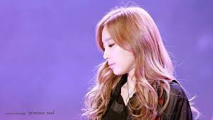 It starts off black and moves to brown, red, orange and so there you have it the complete guide to going blonde with asian hair!! Hd Wallpaper Asian Women Kim Taeyeon Hair Long Hair Hairstyle Blond Hair Wallpaper Flare