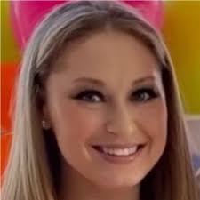 I am humbled and excited to serve as Director of Engagement and Development  of AT&T's Management Development Program (MDP) Alumni Board. I graduated  from MDP in 2018 and was an advisor in