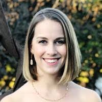 Maureen Beyer's Instagram, Twitter & Facebook