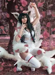 LienSue (Cosplay) – Ahri (Bridal OC) – League of Legends – GZM Cosplay  Management