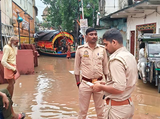 Chitrakoot Flood | Mandakini River Danger Level Crosses Ramghat Drown