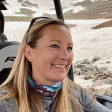 Jennifer Broome's Instagram, Twitter & Facebook