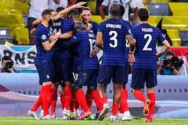 Draxler avait les jambes repositionné au milieu avec le psg, julian draxler (6) conserve un poste d'attaquant en équipe d'allemagne, qu'il a occupé hier avec envie, à. Vmglbvhkrjkefm