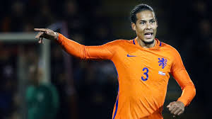 Na het missen van het ek 2016 (frankrijk) en wk 2018 (rusland) is oranje er weer bij op ek 2021. Virgil Van Dijk Nieuwe Aanvoerder Nederlands Elftal Nos