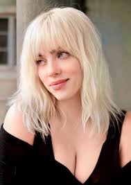 Fan Casting Billie Eilish as Riley Dawson in Somewhere Like Else