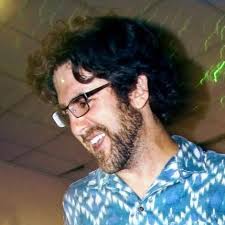 Hello and happy new year. Two (related) questions: i) I think I'm finally  going to switch to using colour-coded cubes for the base armies. Any good  recommendations for where to get some