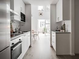 Small Ground Floor Apartment But With Front Garden And Mezzanine 30 Sqm Foto Idei Dizajn In 2020 Comfortable Furniture Tiny Kitchen Modern Apartment