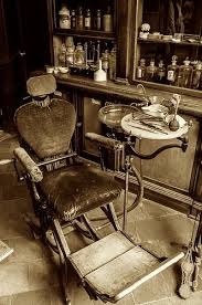 Health Dentist Novocain Was Invented Around 1905 To Be A Quick Acting Anesthesia To Use On Soldiers During War Time But It Wa Dental Vintage Medical Dentist