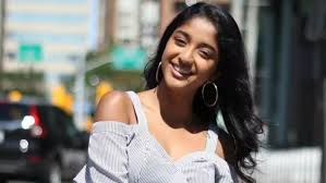 Maitreyi ramakrishnan, 19, star of mindy kaling's netflix show never have i ever, is intimately familiar with this situation, and now she gets to portray it on screen. Maitreyi Ramakrishnan Canadian Tamil Star Of Netflix S Never Have I Ever