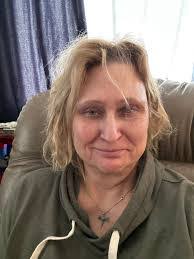 Catherine Starling's Instagram, Twitter & Facebook