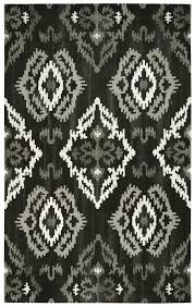 Black And White Wool Rug Go Bold With A Black And White Geometric Piece Dallasrugs Bold Blackandwhite Black White Black Area Rugs Natural Wool Rugs Rizzy Home