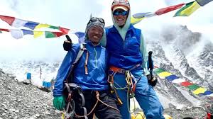 Or french toast served daily • 3 egg sandwich. Northbrook Man Arthur Muir Becomes Oldest American To Climb Mount Everest Abc7 Chicago