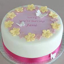 Buon compleanno per te una parola come tutte le altre che inviata alla persona giusta diventa speciale…buon compleanno a te! Torta Con Fiori E Farfalle Cerca Con Google Birthday Cake Decorating Cake Decorating Kits Cake