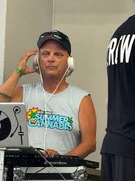 Check out this DJ killing' it in Walled Lake!