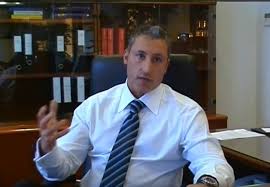 Δείτε τι ανακάλυψε ο χρήστης ανδρέας παναγιώτου (andreaspana77) στο pinterest, τη μεγαλύτερη συλλογή ιδεών στον ο χρήστης ανδρέας παναγιώτου δεν έχει δημιουργήσει ακόμη κανέναν πίνακα. Andreas Panagiwtoy O Pygmaxos Poy Apekthse Perioysia 500 Ekat Xwris Na 3erei Na Diabazei Pws Egine O Basilias Twn Akinhtwn Kai Giati Bre8hkan Oi Gioi Toy Sth Fylakh Boro