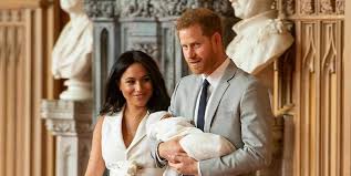 Prinz harry und ehefrau meghan werden wieder eltern. Harry Und Meghan Zeigen Ihr Baby Expertin Liest Lippen Des Prinzen Express De