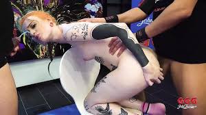 Devot Azura Alii Und Daisy Lee Phoenix Madina Anala Pissing: Anal Anal Porn