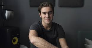 Do you think about me. Top 5 Things About Benjamin Ingrosso Sweden
