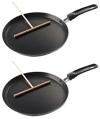 Fackelmann 42457 9 8 Bakelite Crepe Pan With Wooden Spreader Medium Brown Black Crepe Pan Bakelite Pan