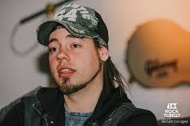 STONE BROKEN (08/02/18)