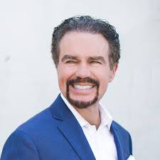 Televangelist Marcus Lamb of Daystar Dies of COVID-19