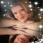 Amber Chenault's Instagram, Twitter & Facebook