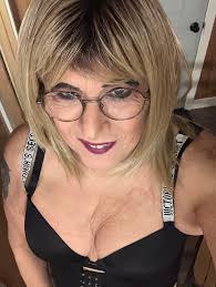 Respectful drag costume guidelines for non-queer individuals