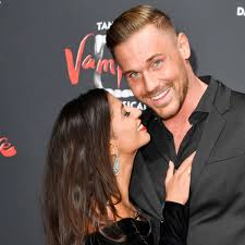 Chris broy und eva benetatou (28) plaudern aus dem nähkästchen! Das Baby Ist Da Eva Benetatou Enthullt Den Namen Ihres Sohnes