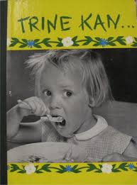 On Photos and Drawings in Baby Books. A Comparison Based