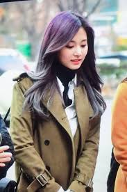 With her honey blonde hair, tzuyu makes any color look like it was meant for her. Let S Say Goodbye To Tzuyu S Purple Hair Era And Hello To New Color Celebrity Photos Videos Onehallyu