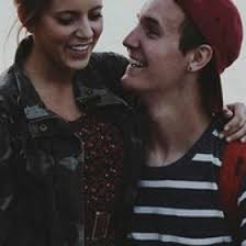 Lacey Winters (laceywins)