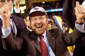 The ad features the friends as they play a game of never have i ever, ribbing each other, as johnson never got a chance. Malcolm Glazer Dies Owned Buccaneers And Manchester United Wsj