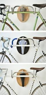 Heimwerkerideen Die Ihre Kreativitat Fordern Heimwerken Mit Spass Fordern Heimwerken Heimwerkerideen Kreati Interior Design Diy Bike Hanger Diy Interior