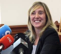 Eugenia Gómez de Diego: "El partido necesita fortalecerse internamente y  estar mucho en la calle"