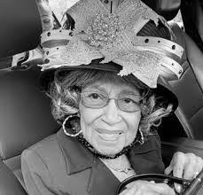 Latasha Saunders's Instagram, Twitter & Facebook