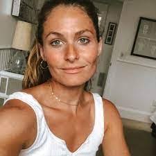 Chana Parker's Instagram, Twitter & Facebook