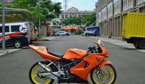 Bebek inovatif,, free your spirit. Harga Motor Ninja 2 Tak Bekas Setara Mobil Tapi Carmudi Indonesia