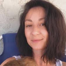 Amanda Saliba's Instagram, Twitter & Facebook